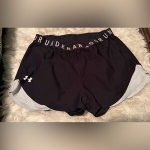 Under Armour Women's Black and Gray Athletic Shorts